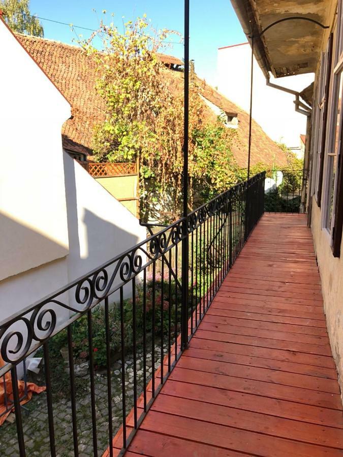 براشوف Old Historical Centre Apartment المظهر الخارجي الصورة